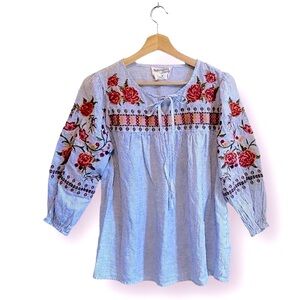 Savanna Jane Woman’s 100% Cotton Embroidered Floral Blouse Size M